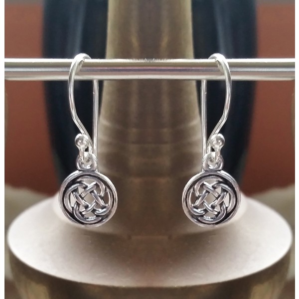 E404 Celtic bezel drop