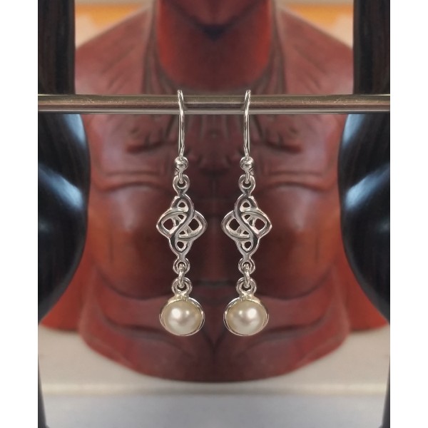 E445 Celtic knot silver charm + marquise cabochon gemstone