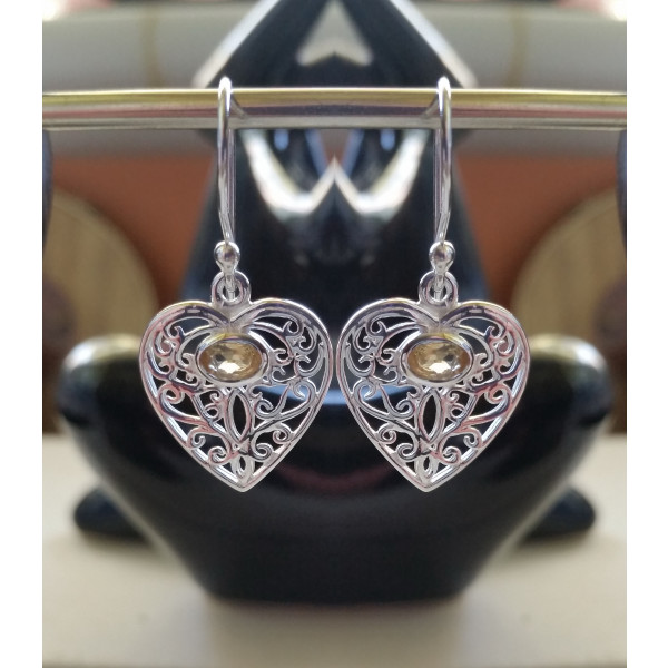 E494 Heart shaped sterling silver filigree work with faceted semi precious gemstone
