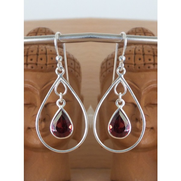 E515 tear drop facet  loop earring