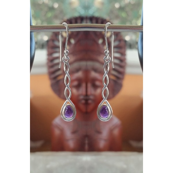 E495 simple plait design sterling silver earring with gemstone