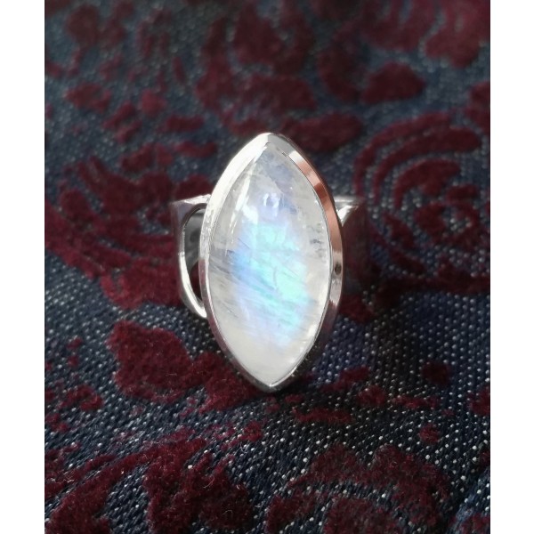 R582 large marquise gemstone ring 