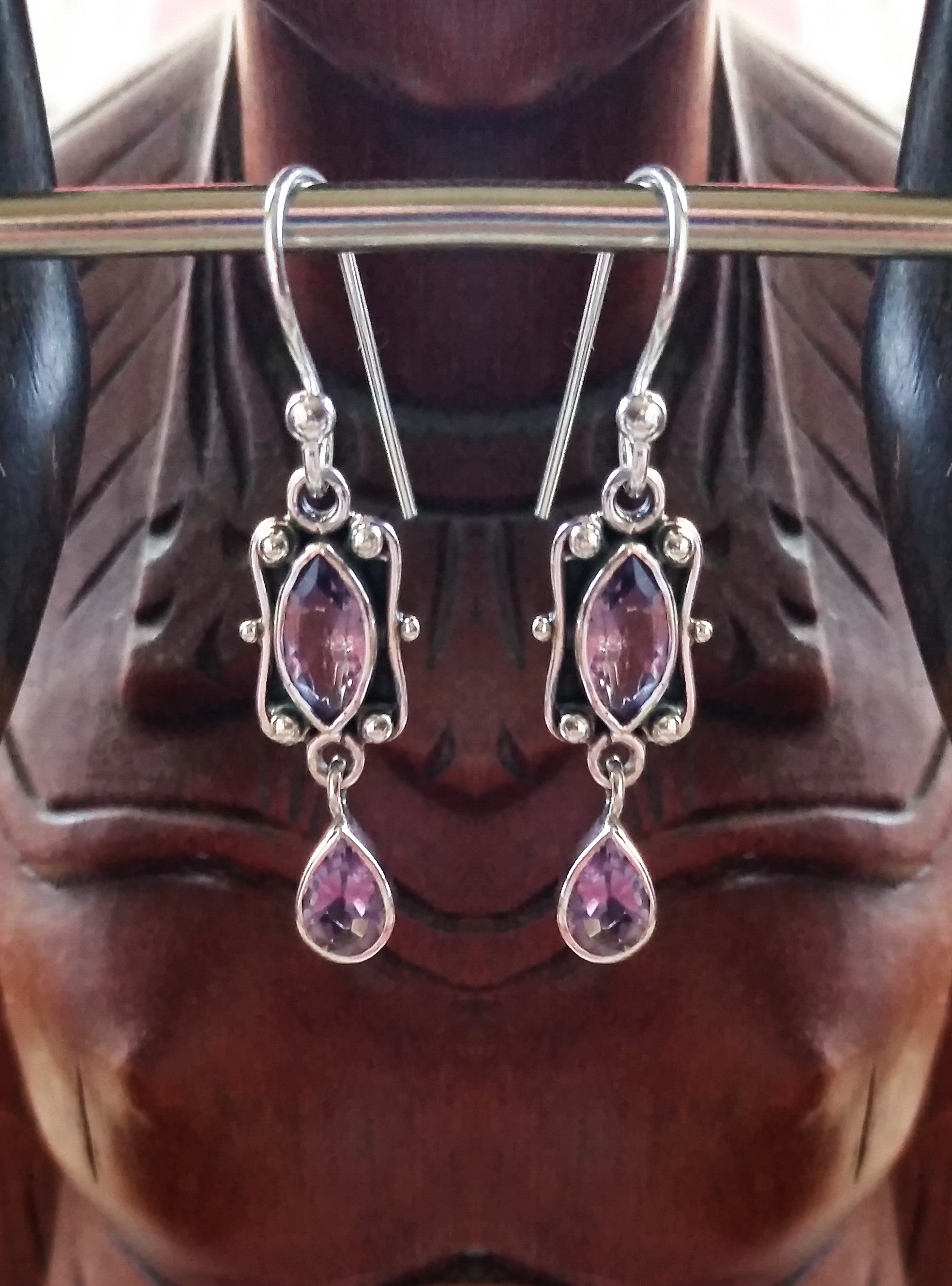 E420 antique style 2 facet drop earrings