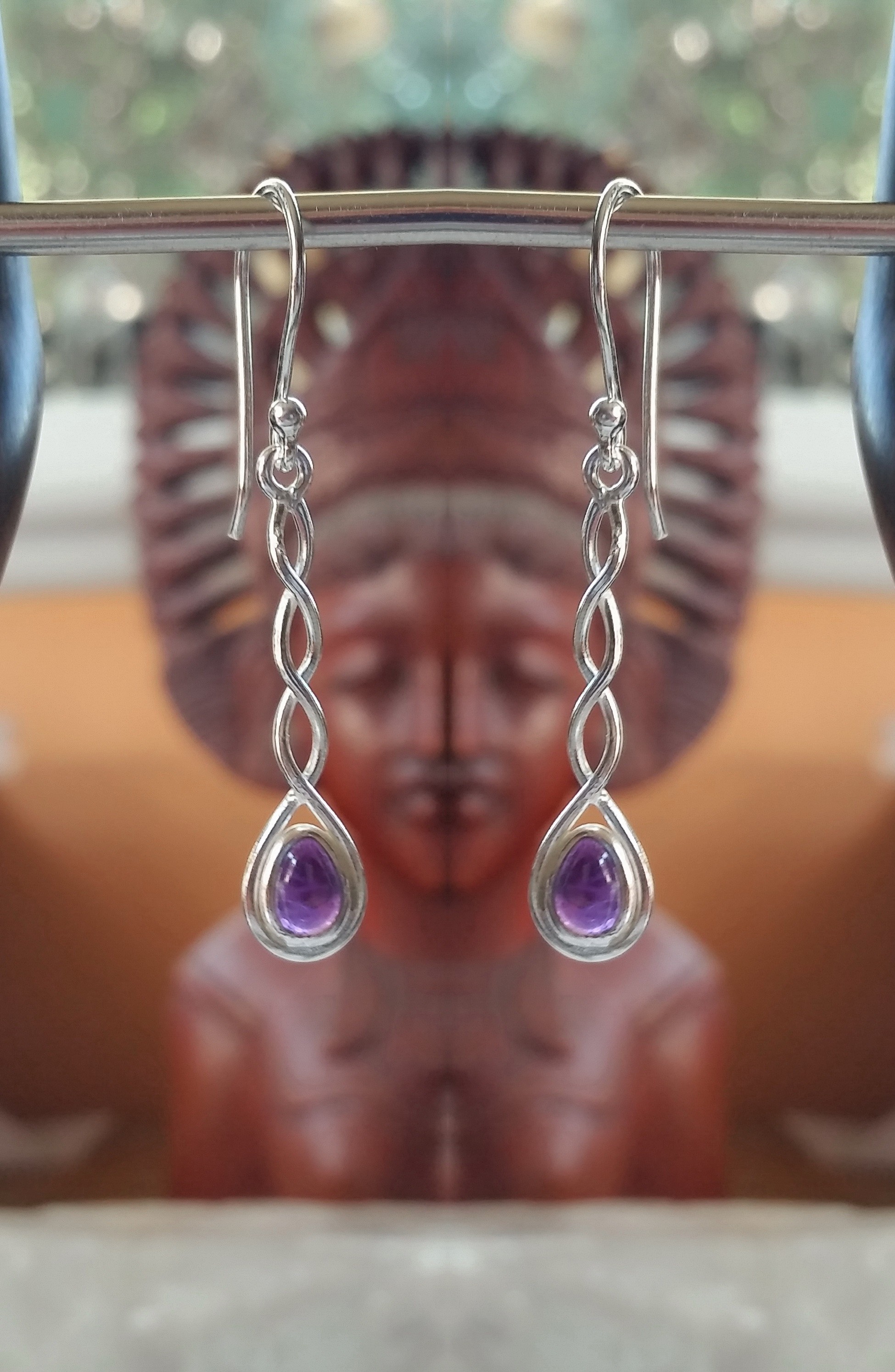 E495 simple plait design sterling silver earring with gemstone